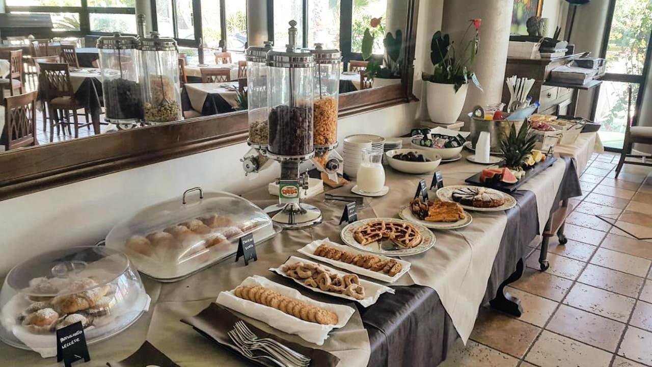 Hotel Il Veliero توري سان جيوفاني أوغينتو المظهر الخارجي الصورة